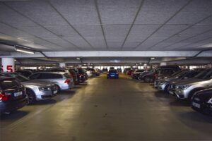 VIO脱毛を利用する際の駐車場無料サービスはどこにある？